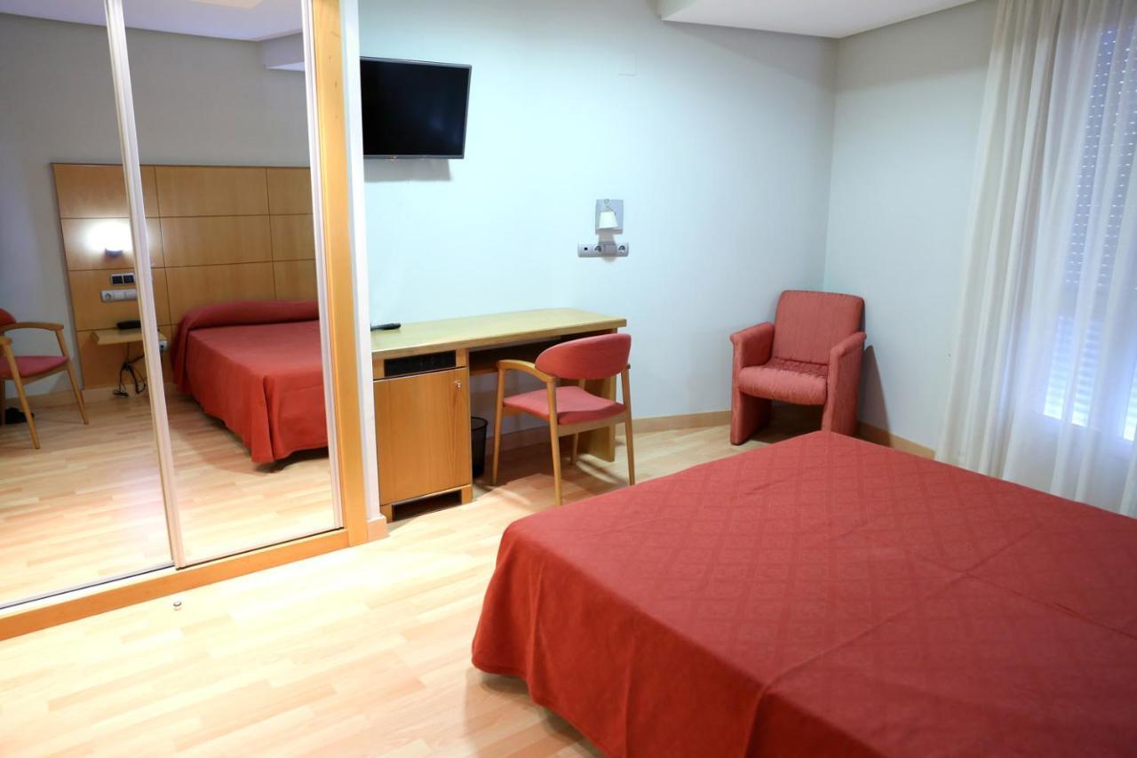 Hotel Alda Xinzo Xinzo de Limia Extérieur photo